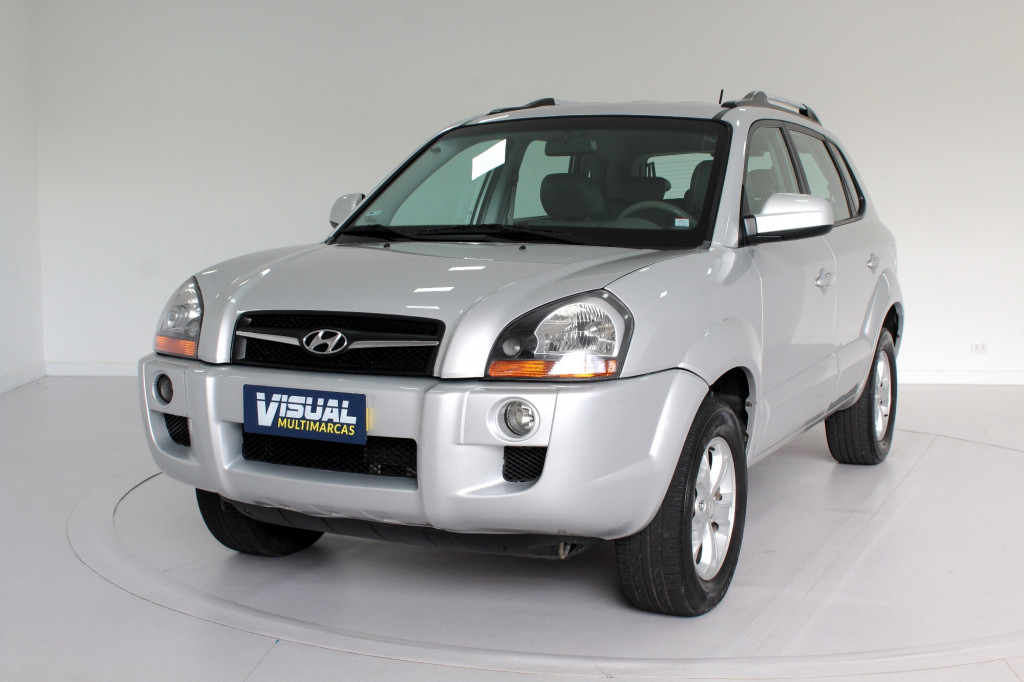 HYUNDAI TUCSON 2.0 GLS FLEX 4P AUTOMÁTICO - 2015 - PRATA HYUNDAI TUCSON 2.0 GLS FLEX 4P AUTOMÁTICO - 2015 - PRATA