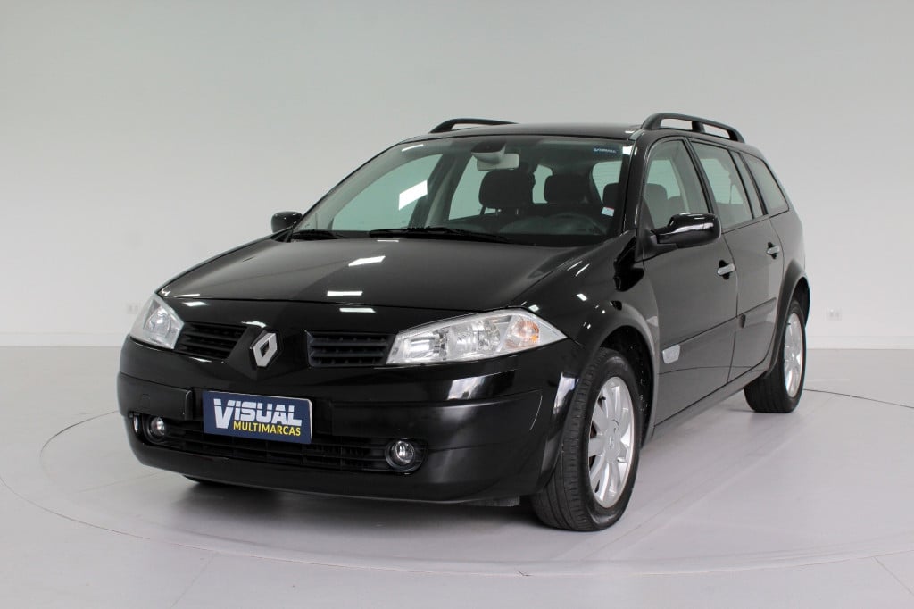 RENAULT MEGANE 1.6 GRAND TOUR DYNAMIQUE 4P MANUAL - 2013 - PRETO RENAULT MEGANE 1.6 GRAND TOUR DYNAMIQUE 4P MANUAL - 2013 - PRETO