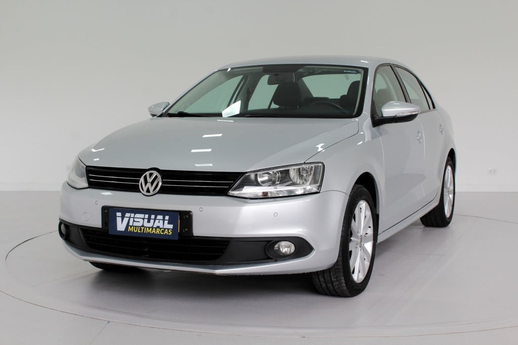 VOLKSWAGEN JETTA 2.0 FLEX 4P AUTOMÁTICO 6M - 2012 - PRATA VOLKSWAGEN JETTA 2.0 FLEX 4P AUTOMÁTICO 6M - 2012 - PRATA