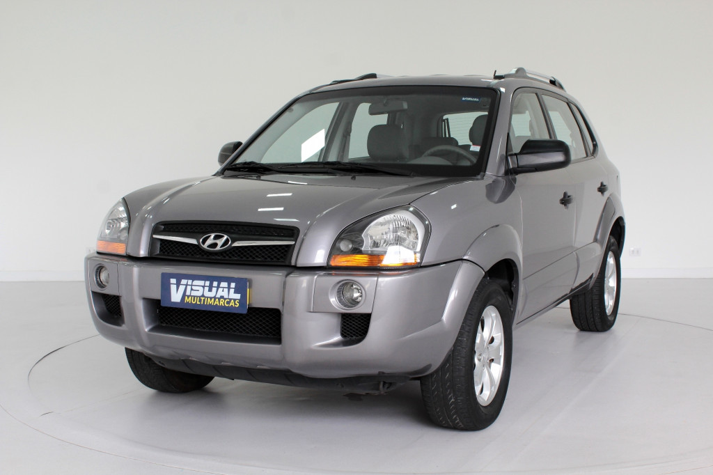 HYUNDAI TUCSON 2.0 4P MANUAL - 2011 - PRATA HYUNDAI TUCSON 2.0 4P MANUAL - 2011 - PRATA