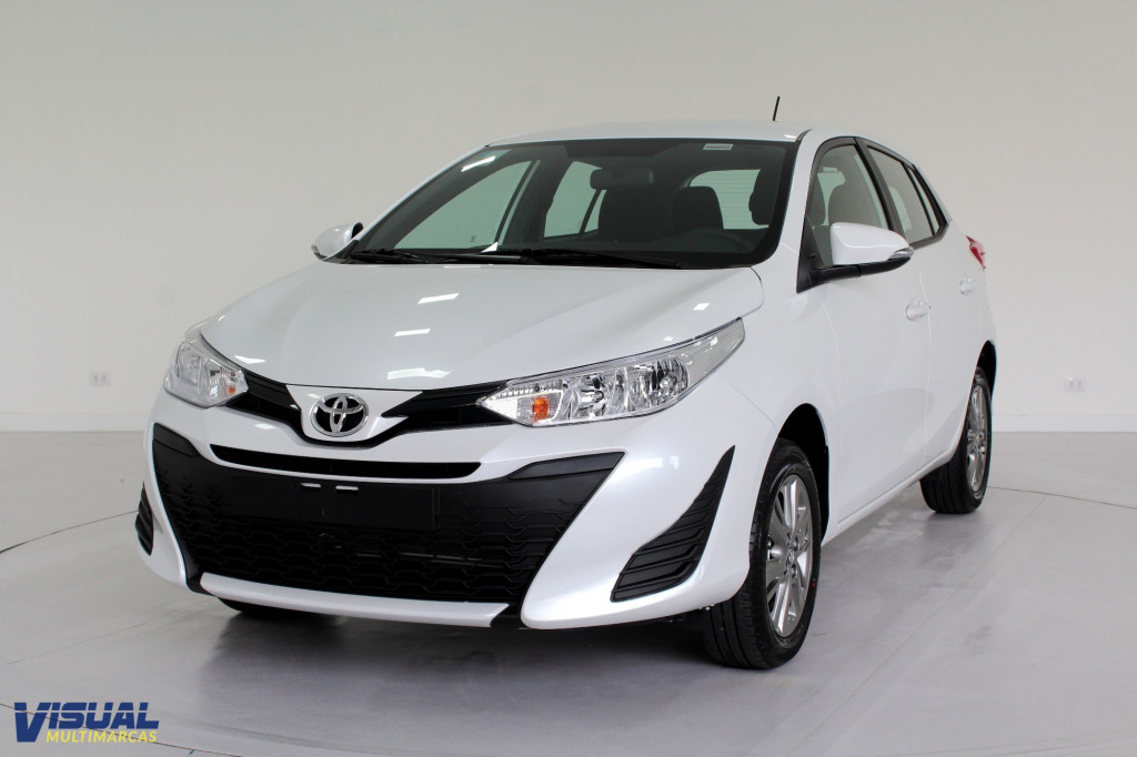 TOYOTA YARIS 1.5 XL PLUS CONNECT FLEX 4P AUTOMÁTICO CVT 7M - 2022 - BRANCO PÉROLA **0 KM** TOYOTA YARIS 1.5 XL PLUS CONNECT FLEX 4P AUTOMÁTICO CVT 7M - 2022 - BRANCO PÉROLA **0 KM**