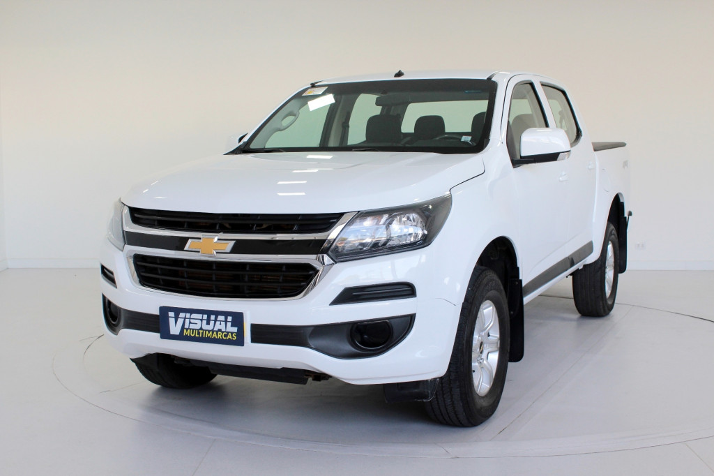 CHEVROLET S10 2.8 LS TURBO DIESEL 4X4 MANUAL 6M - 2019 - BRANCO CHEVROLET S10 2.8 LS TURBO DIESEL 4X4 MANUAL 6M - 2019 - BRANCO
