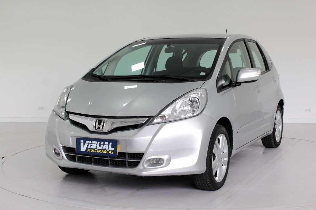 HONDA FIT 1.5 EX FLEX 4P AUTOMÁTICO 5M - 2014 - PRATA HONDA FIT 1.5 EX FLEX 4P AUTOMÁTICO 5M - 2014 - PRATA
