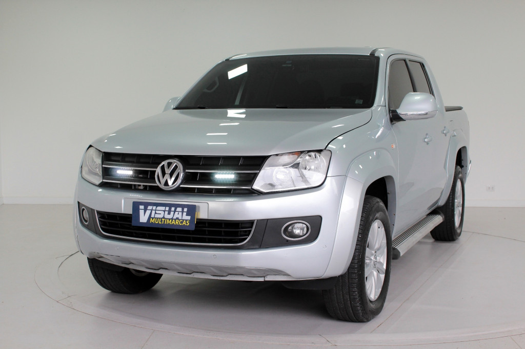 VOLKSWAGEN AMAROK 2.0 HIGHLINE 4X4 CD TURBO DIESEL 4P AUTOMÁTICO 8M - 2014 - PRATA VOLKSWAGEN AMAROK 2.0 HIGHLINE 4X4 CD TURBO DIESEL 4P AUTOMÁTICO 8M - 2014 - PRATA