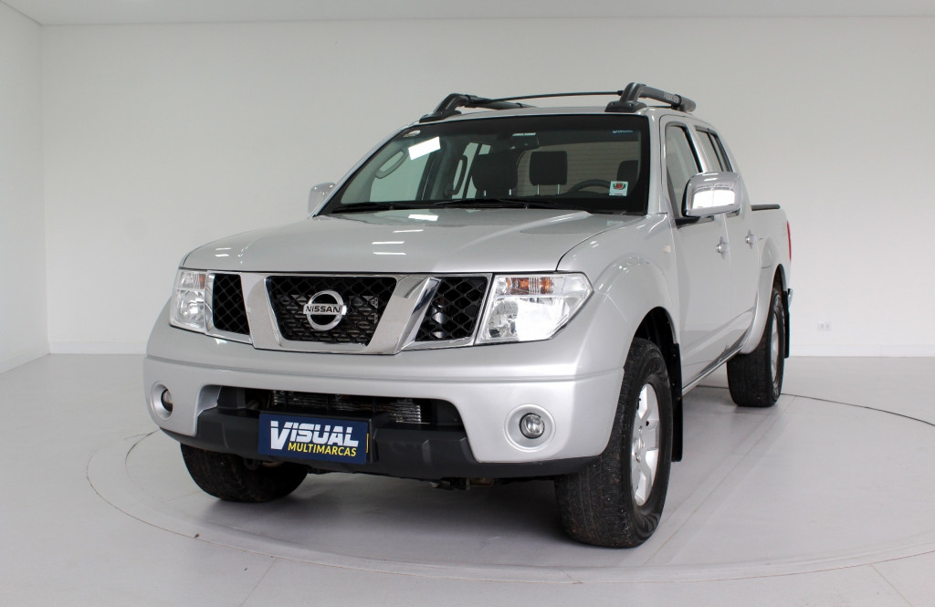 NISSAN FRONTIER 2.5 LE 4X4 CD TURBO DIESEL AUTOMÁTICO 5M - 2012 - PRATA NISSAN FRONTIER 2.5 LE 4X4 CD TURBO DIESEL AUTOMÁTICO 5M - 2012 - PRATA