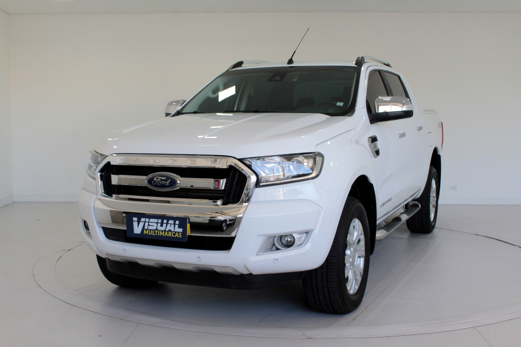 FORD RANGER 3.2 LIMITED 4X4 CD TURBO DIESEL 4P AUTOMÁTICO 6M - 2018 - BRANCO FORD RANGER 3.2 LIMITED 4X4 CD TURBO DIESEL 4P AUTOMÁTICO 6M - 2018 - BRANCO