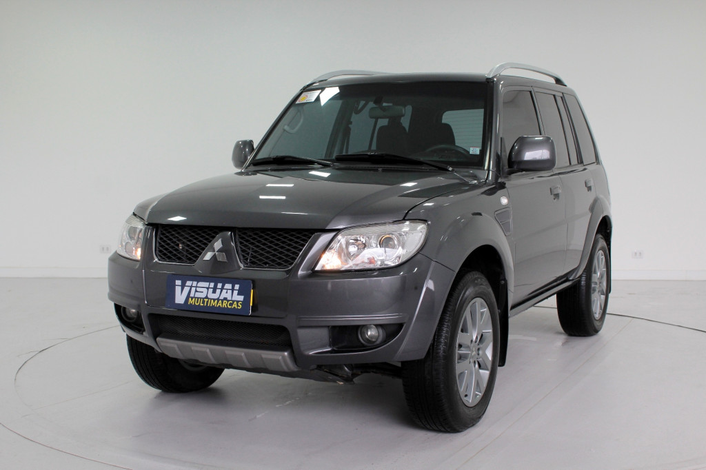 MITSUBISHI PAJERO TR4 2.0 FLEX 4P AUTOMÁTICO - 2014 - CINZA MITSUBISHI PAJERO TR4 2.0 FLEX 4P AUTOMÁTICO - 2014 - CINZA