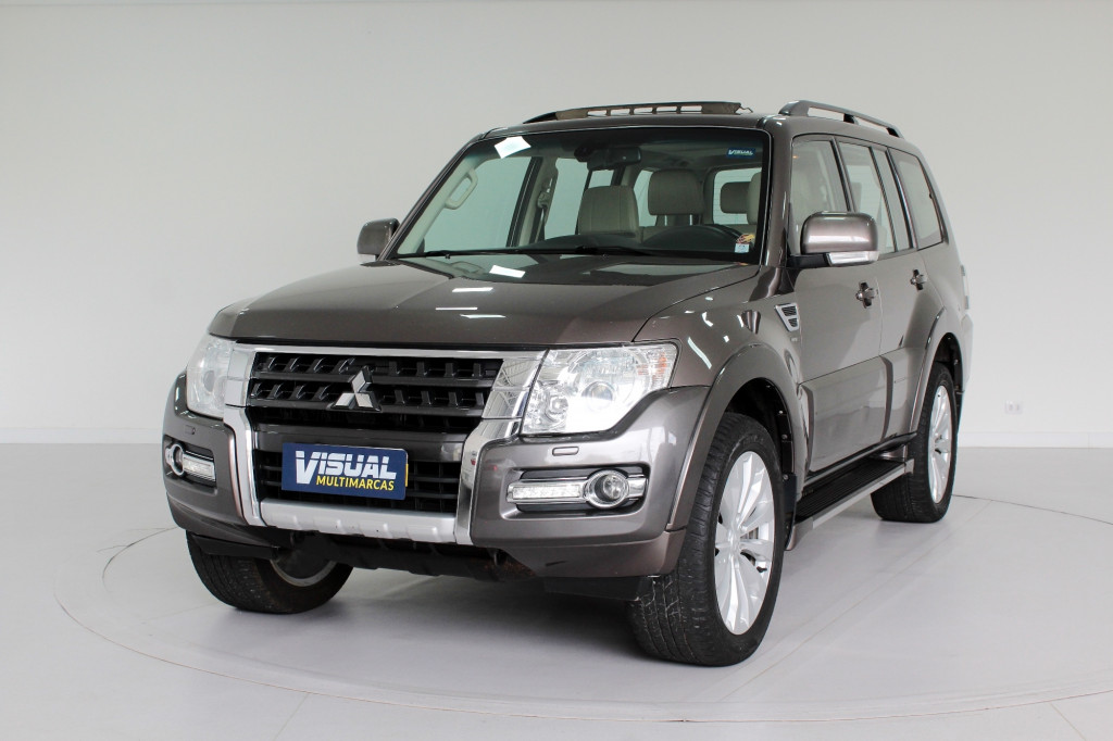 MITSUBISHI PAJERO FULL 3.2 HPE 4X4 7L TURBO DIESEL 4P AUTOMÁTICO 5M - 2017 - MARROM MITSUBISHI PAJERO FULL 3.2 HPE 4X4 7L TURBO DIESEL 4P AUTOMÁTICO 5M - 2017 - MARROM
