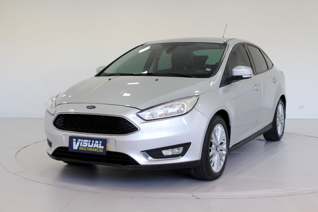 FORD FOCUS 2.0 SE FASTBACK FLEX 4P AUTOMATIZADO 6M - 2016 - PRATA FORD FOCUS 2.0 SE FASTBACK FLEX 4P AUTOMATIZADO 6M - 2016 - PRATA