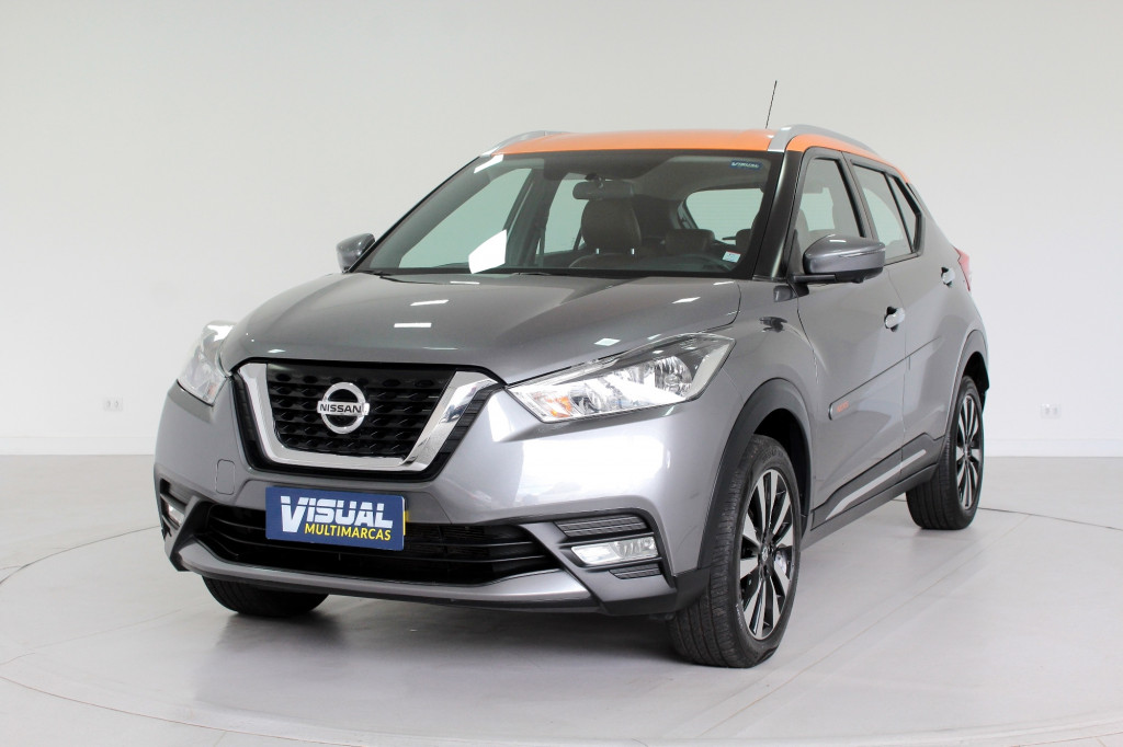 NISSAN KICKS 1.6 SL FLEX AUTOMÁTICO CVT - 2017 - CINZA NISSAN KICKS 1.6 SL FLEX AUTOMÁTICO CVT - 2017 - CINZA