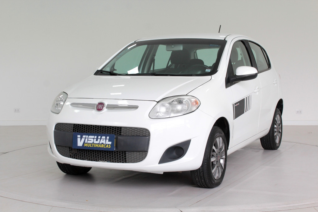FIAT PALIO 1.0 ATTRACTIVE FLEX 4P MANUAL - 2017 - BRANCO FIAT PALIO 1.0 ATTRACTIVE FLEX 4P MANUAL - 2017 - BRANCO
