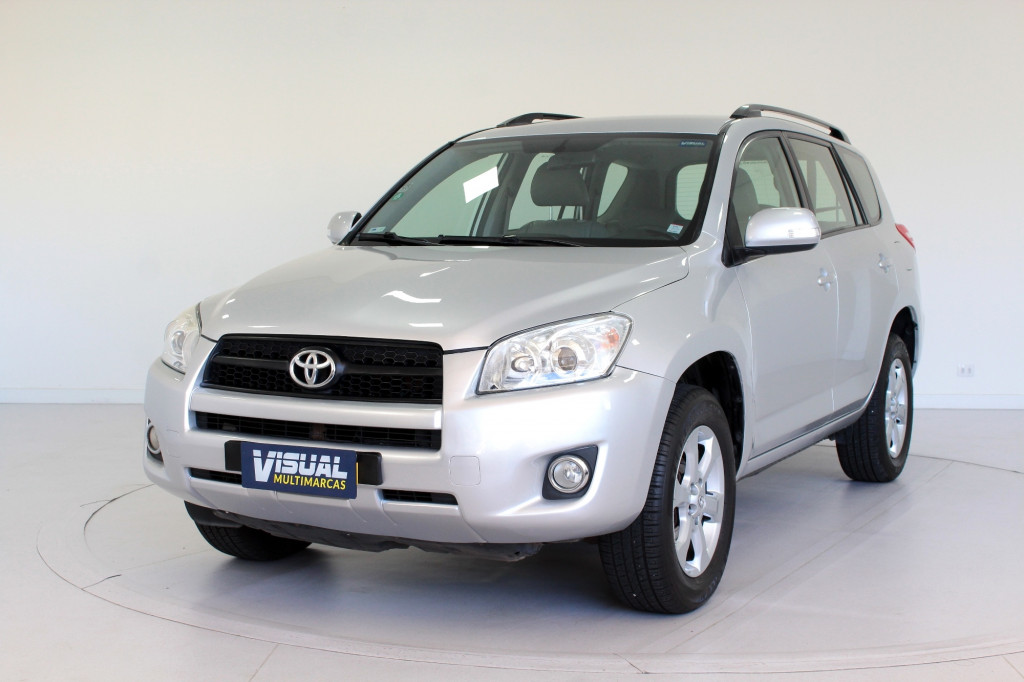 TOYOTA RAV4 2.4 4P AUTOMÁTICO - 2011 - PRATA TOYOTA RAV4 2.4 4P AUTOMÁTICO - 2011 - PRATA