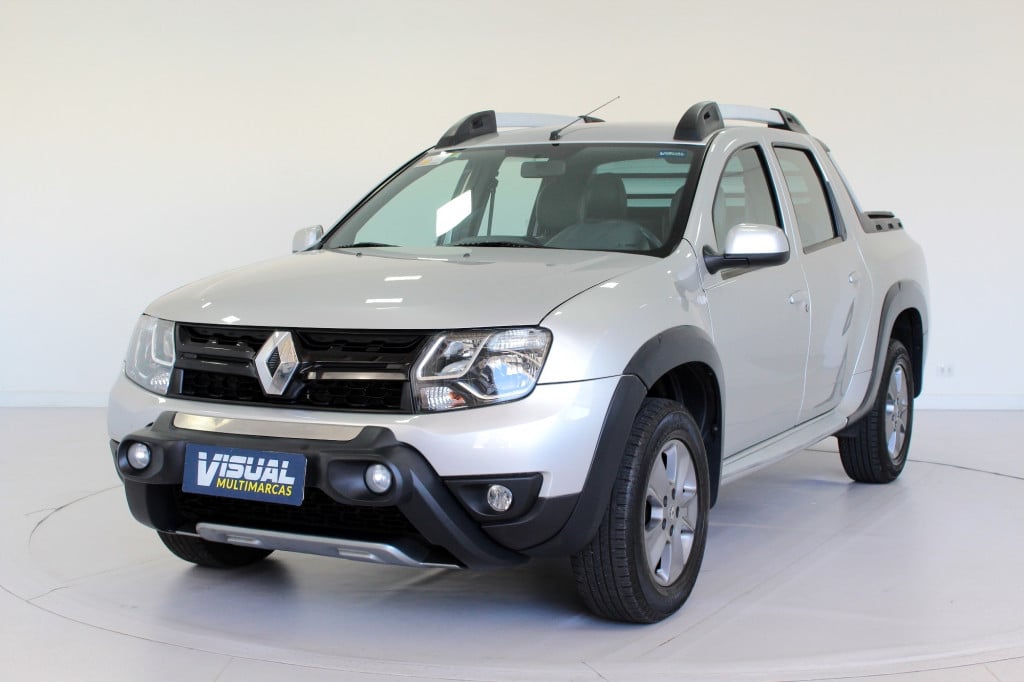 RENAULT DUSTER OROCH 2.0 DYNAMIQUE MANUAL 6M - 2016 - PRATA RENAULT DUSTER OROCH 2.0 DYNAMIQUE MANUAL 6M - 2016 - PRATA