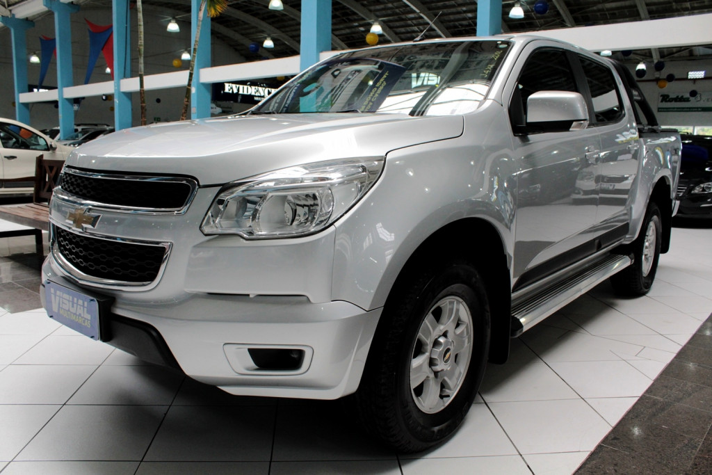 GM S10 LT CD 2.8 4X4 DIESEL 4P MANUAL 6M - 2016 - PRATA GM S10 LT CD 2.8 4X4 DIESEL 4P MANUAL 6M - 2016 - PRATA
