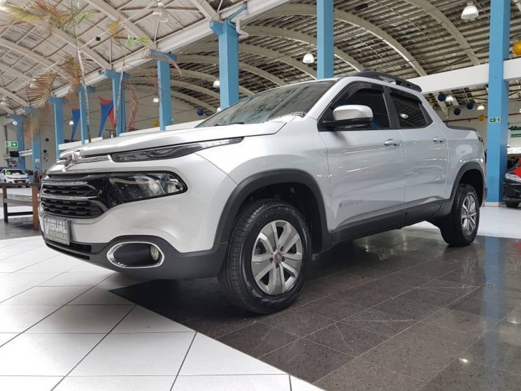 FIAT TORO OPENING EDITION 1.8 FLEX 6M AUTOMÁTICO 4P - 2017 - PRATA FIAT TORO OPENING EDITION 1.8 FLEX 6M AUTOMÁTICO 4P - 2017 - PRATA
