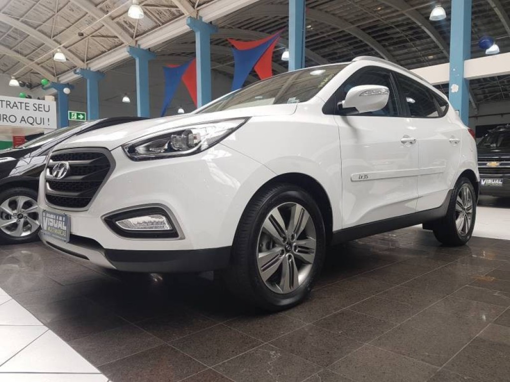 HYUNDAI IX35 GL 2.0 FLEX 6M AUTOMÁTICO 4P - 2017 - BRANCO HYUNDAI IX35 GL 2.0 FLEX 6M AUTOMÁTICO 4P - 2017 - BRANCO