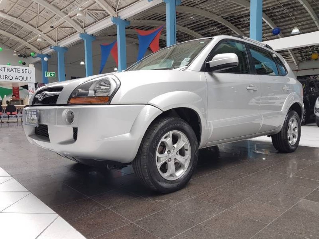 HYUNDAI TUCSON GLS 2.0 FLEX 4P AUTOMÁTICO - 2015 - PRATA HYUNDAI TUCSON GLS 2.0 FLEX 4P AUTOMÁTICO - 2015 - PRATA