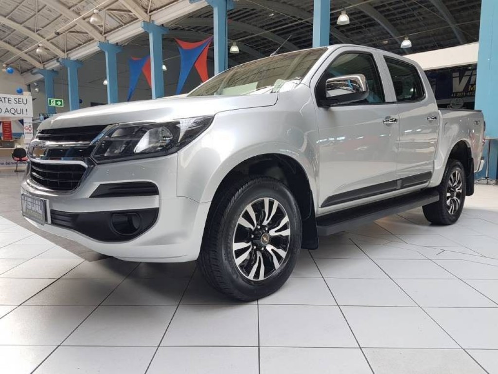 GM S10 LS CD 2.8 4X4 DIESEL 6M 4P - 2017 - PRATA GM S10 LS CD 2.8 4X4 DIESEL 6M 4P - 2017 - PRATA