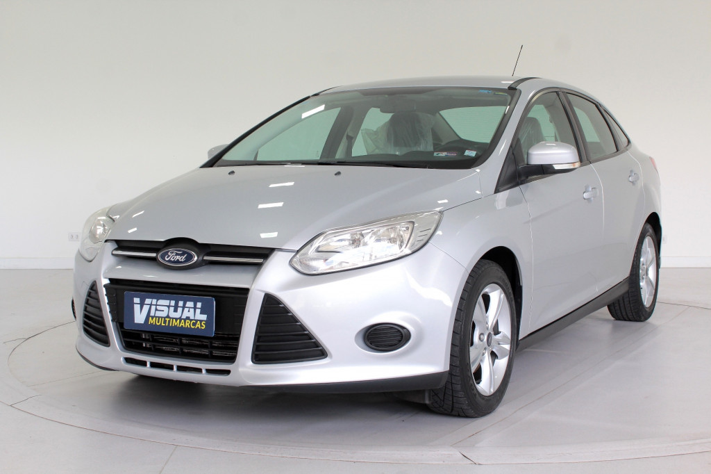 FORD FOCUS 2.0 S FLEX AUTOMÁTIZADO 6M - 2014 - PRATA FORD FOCUS 2.0 S FLEX AUTOMÁTIZADO 6M - 2014 - PRATA