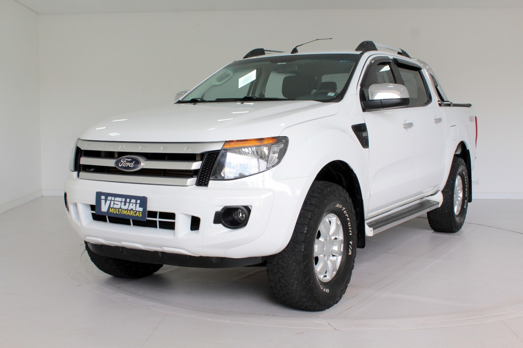 FORD RANGER 2.2 XL 4X4 CD TURBO DIESEL MANUAL 6M - 2015 - BRANCO FORD RANGER 2.2 XL 4X4 CD TURBO DIESEL MANUAL 6M - 2015 - BRANCO