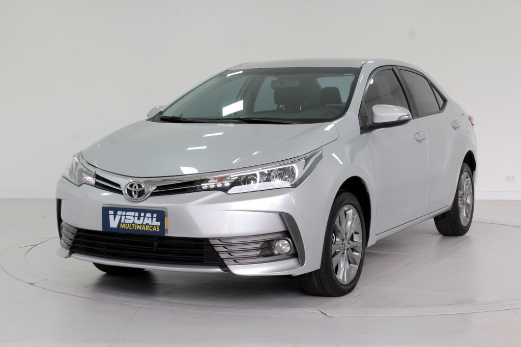 TOYOTA COROLLA 2.0 XEI FLEX AUTOMÁTICO CVT 7M - 2019 - PRATA TOYOTA COROLLA 2.0 XEI FLEX AUTOMÁTICO CVT 7M - 2019 - PRATA