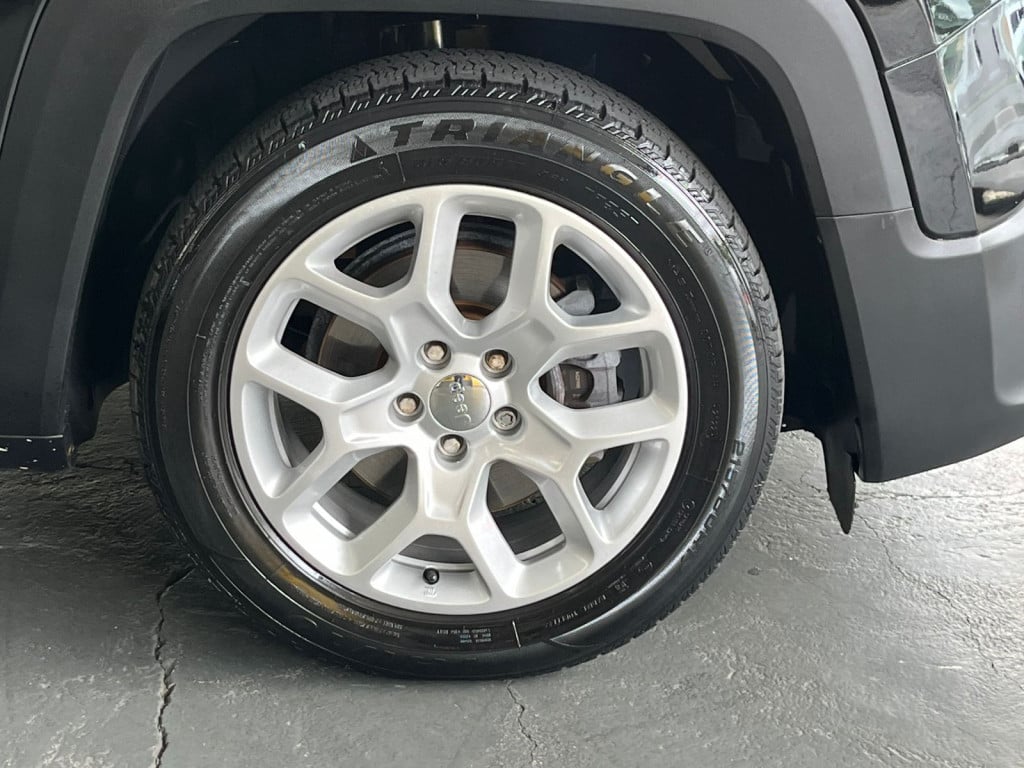 Imagem do veículo RENEGADE 1.8 FLEX LONGITUDE AT! ÚNICO DONO! 37.000 KM!
