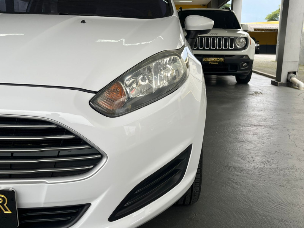 Imagem do veículo NEW FIESTA SE 1.5 COMPLETO IMPECÁVEL! TODAS AS REVISÕES NA FORD!