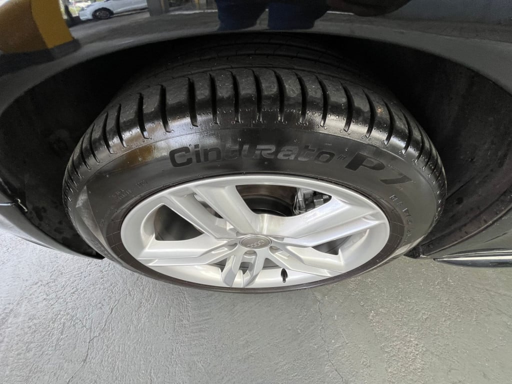 Imagem do veículo AUDI A4 1.8 TFSI AMBIENTE AT CVT + TETO SOLAR! APENAS 39.000 KM!