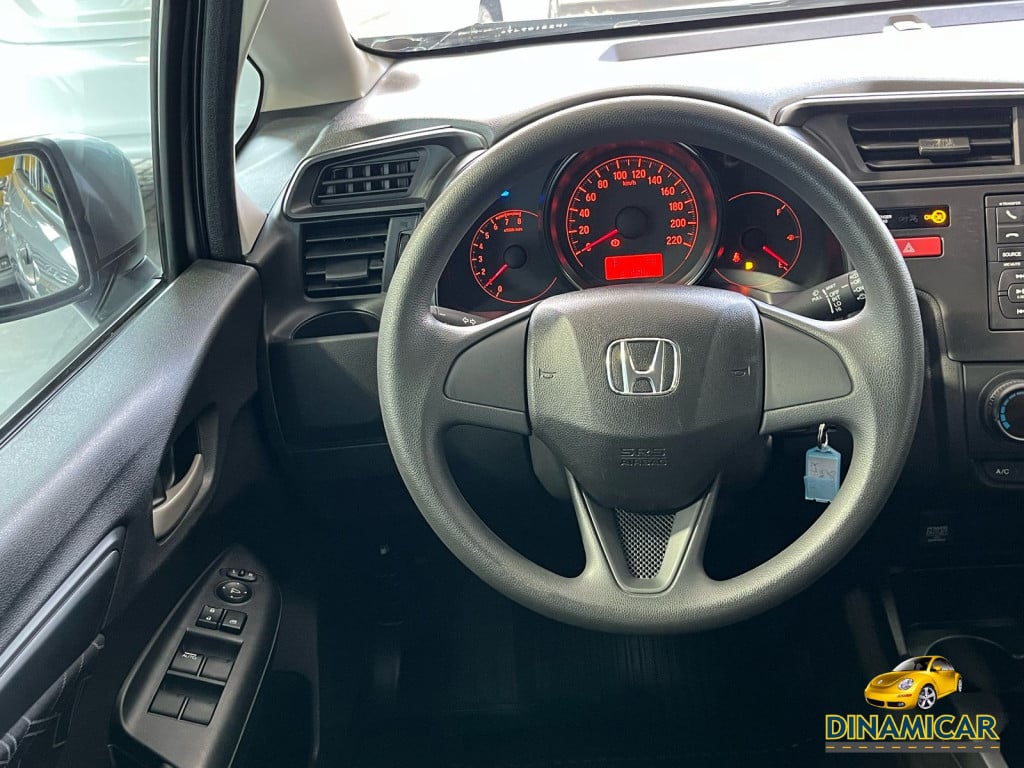 Imagem do veículo HONDA FIT 1.5 LX FLEX AUTOMÁTICO! PERICIADO E APROVADO!
