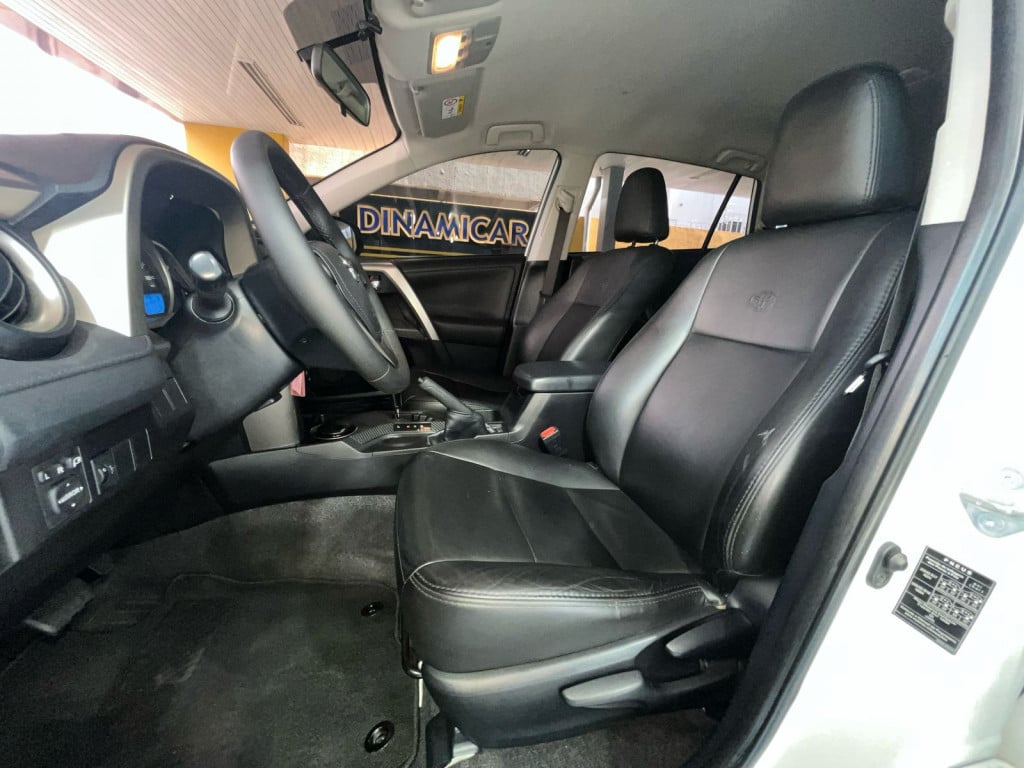 Imagem do veículo RAV4 2.0 4X2 AUTOMÁTICO! APENAS 82.000 KM! PNEUS NOVOS!