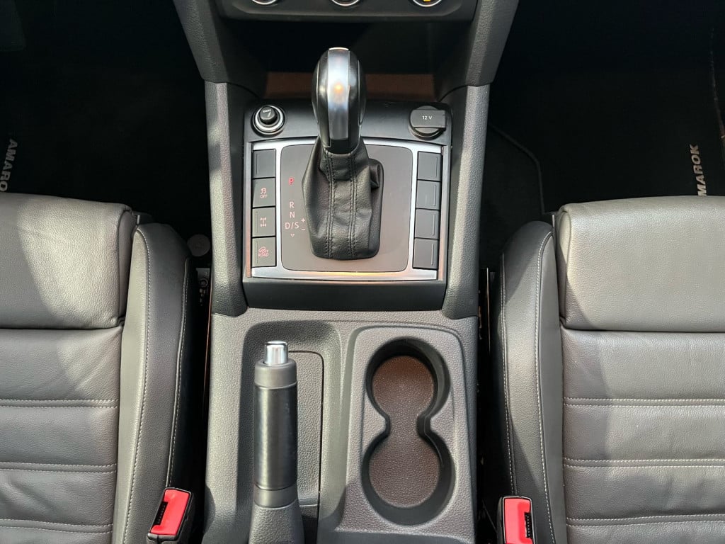 Imagem do veículo AMAROK 2.0 HIGHLINE 4X4 CD DIESEL! 21.000 KM! RARÍSSIMA!