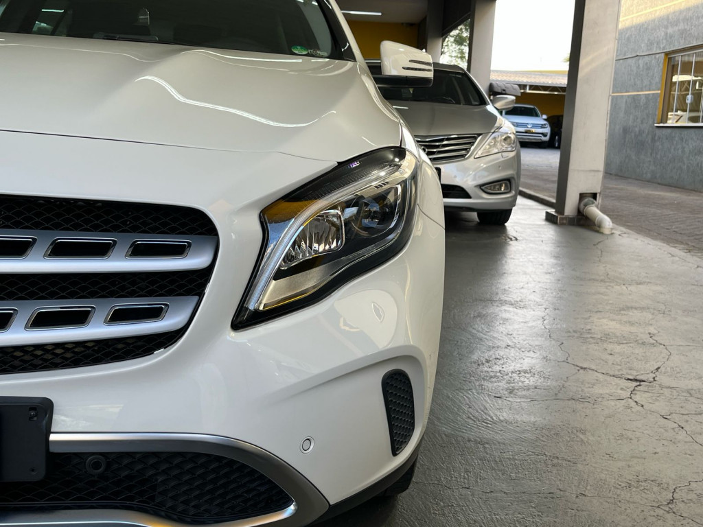 Imagem do veículo MERCEDES-BENZ GLA 200 1.6  ADVANCE TB FLEX  AT! 64.000 KM!