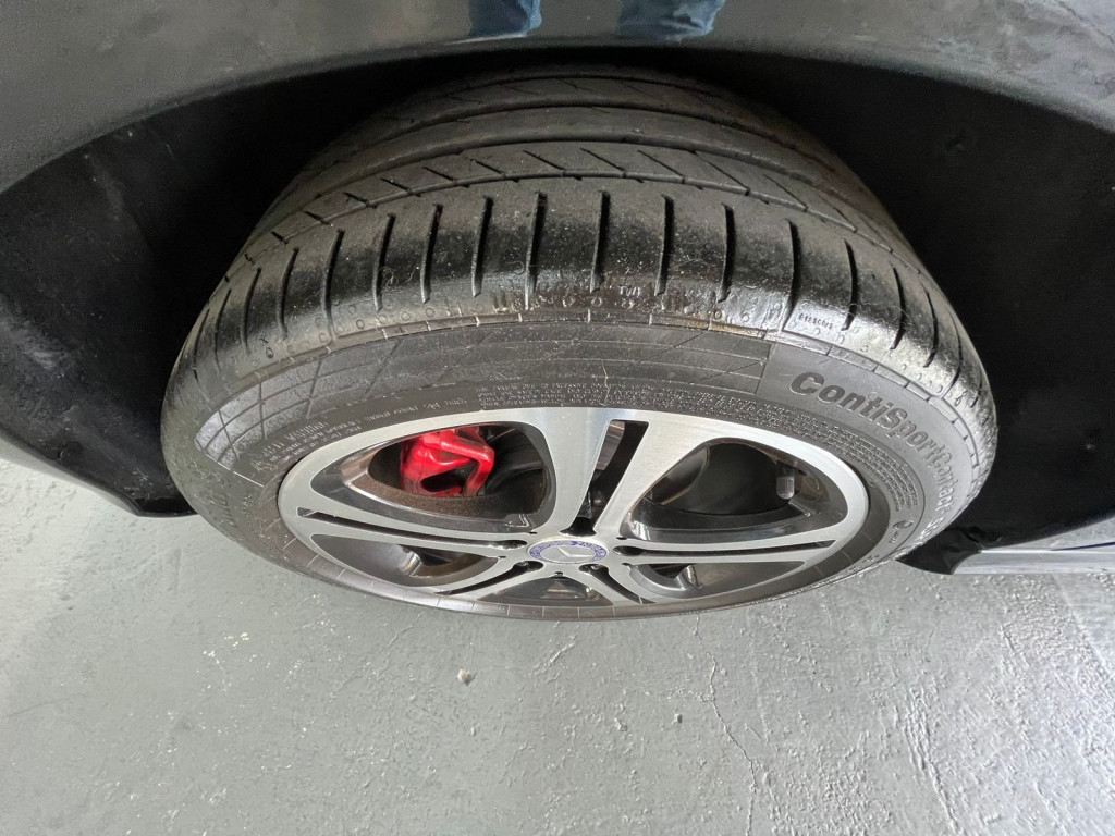 Imagem do veículo MERCEDES A 200 1.6 TURBO FLEX AT! APENAS 75.000 KM! NOVA!