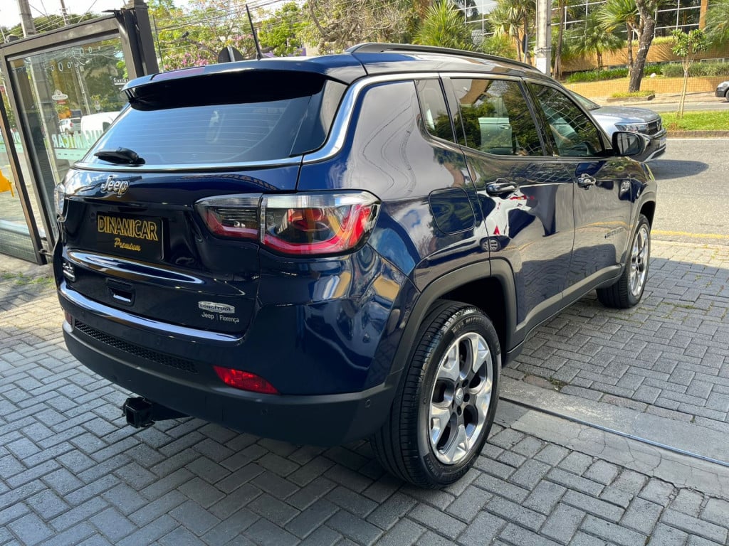 Imagem do veículo COMPASS 2.0 DIESEL LONGITUDE 4X4 AT! ÚNICO DONO! REVISÕES NA JEEP!