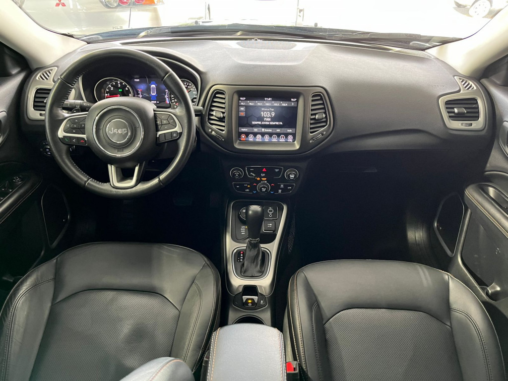 Imagem do veículo COMPASS 2.0 DIESEL LONGITUDE 4X4 AT! ÚNICO DONO! REVISÕES NA JEEP!