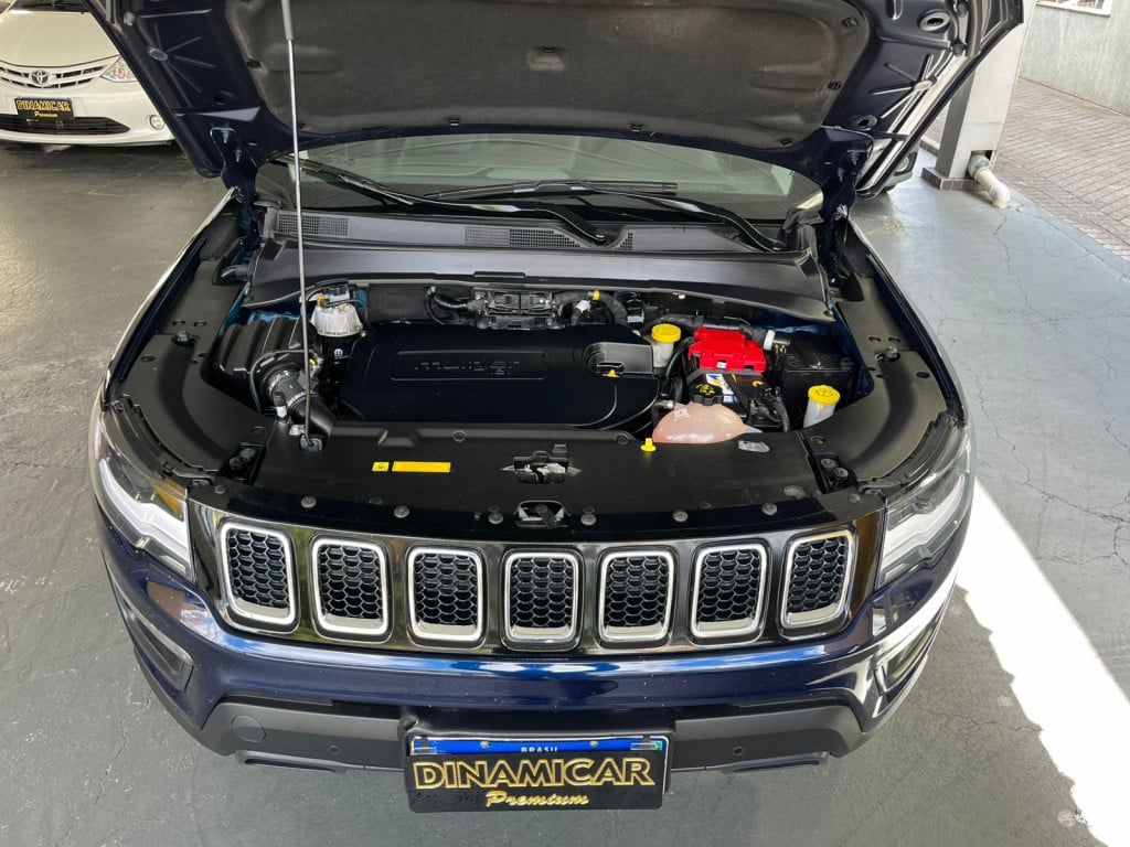 Imagem do veículo COMPASS 2.0 DIESEL LONGITUDE 4X4 AT! ÚNICO DONO! REVISÕES NA JEEP!