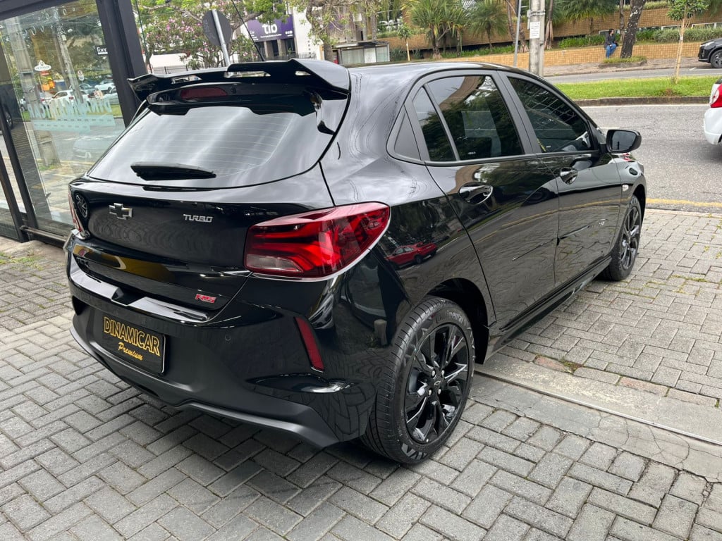 Imagem do veículo ONIX 1.0 TURBO FLEX RS AUTOMÁTICO IGUAL AO ZERO! ÚNICO DONO! 1.000 KM!