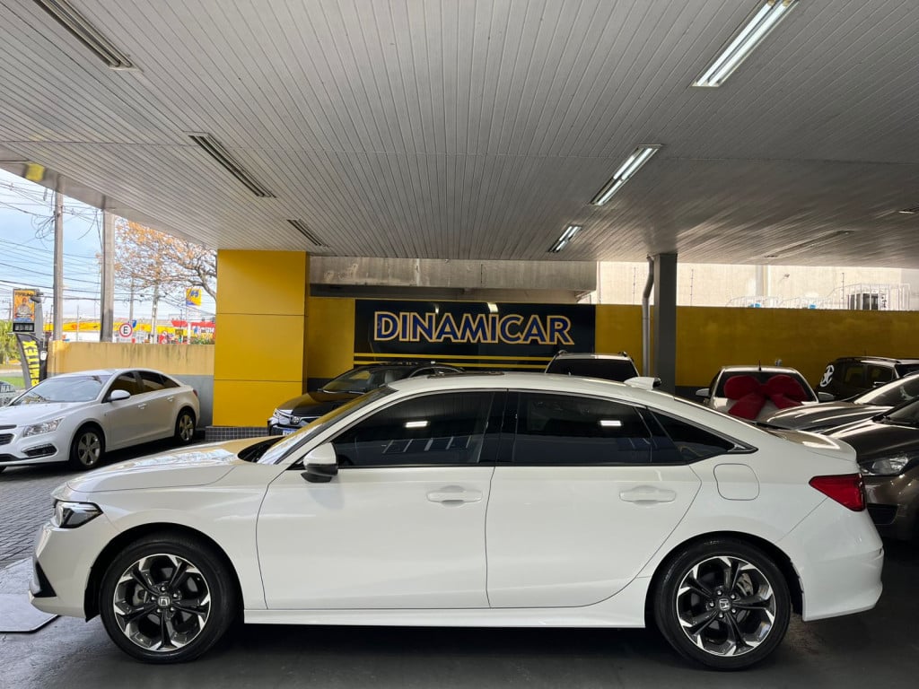 Imagem do veículo CIVIC 2.0 DI e:HEV TOURING e-CVT ! 16.000 KM!