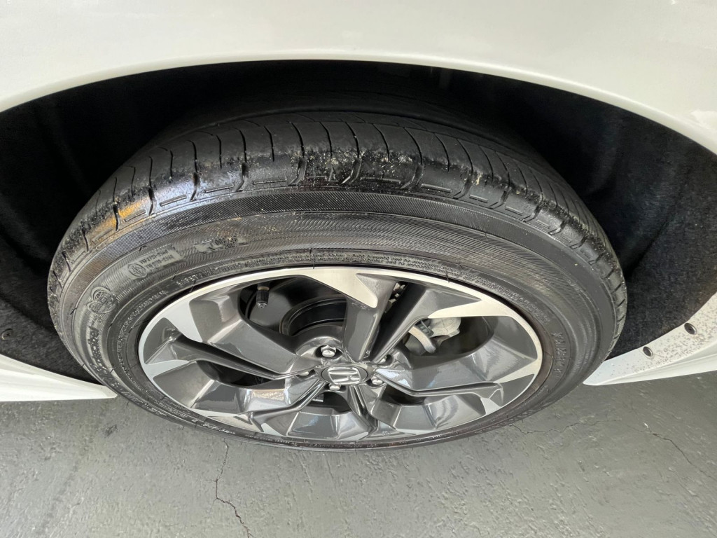 Imagem do veículo CIVIC 2.0 DI e:HEV TOURING e-CVT ! 16.000 KM!