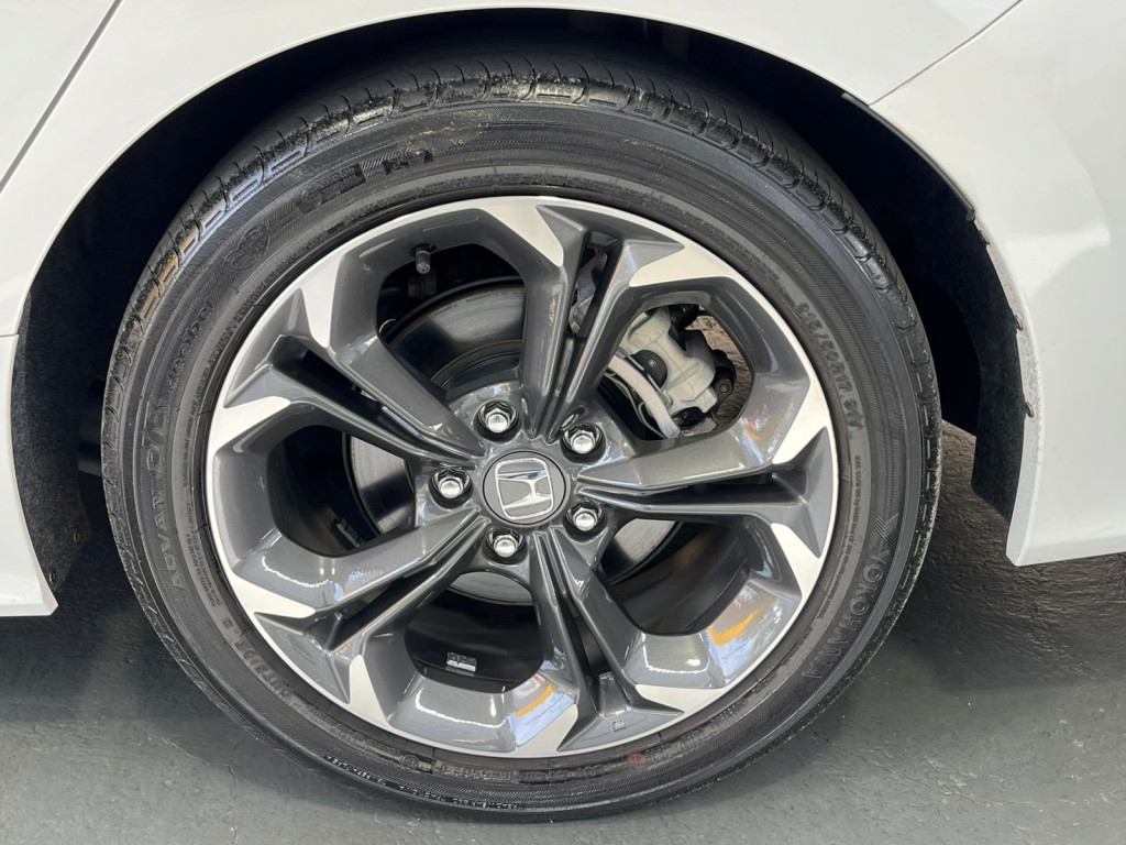 Imagem do veículo CIVIC 2.0 DI e:HEV TOURING e-CVT ! 16.000 KM!