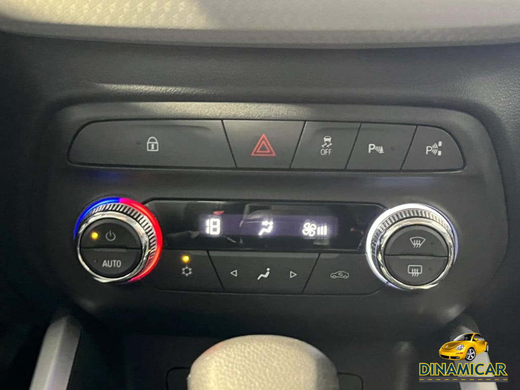 Imagem do veículo ONIX TURBO FLEX PREMIER II AUTOMÁTICO! REVISÕES NA GM!