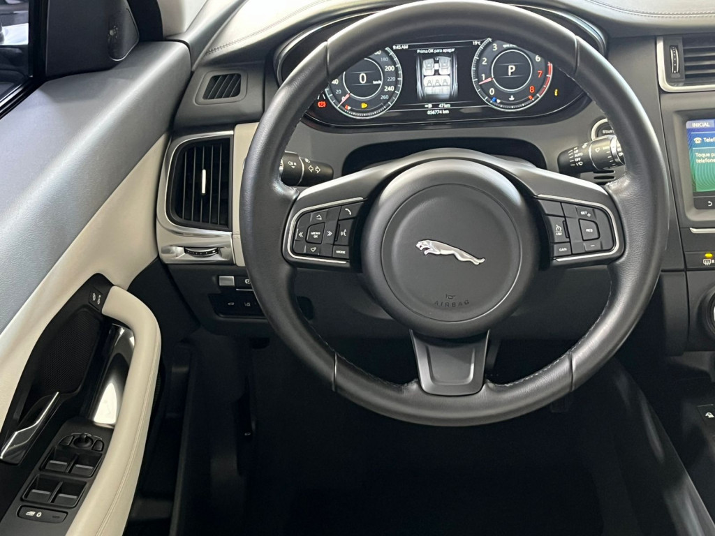 Imagem do veículo JAGUAR E-PACE 2.0 P250 GASOLINA AWD AT! 56.000 KM! NOVO!