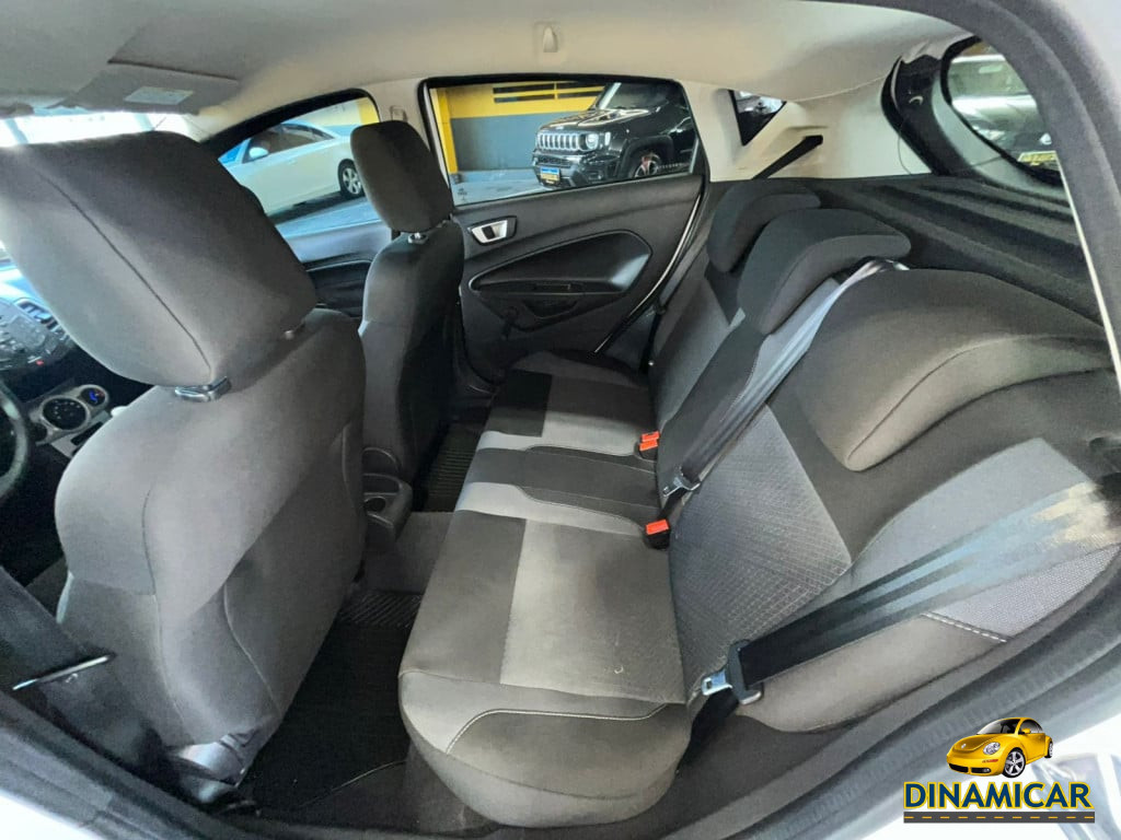 Imagem do veículo NEW FIESTA 1.6 SE HATCH FLEX MANUAL! APENAS 69.000 KM!