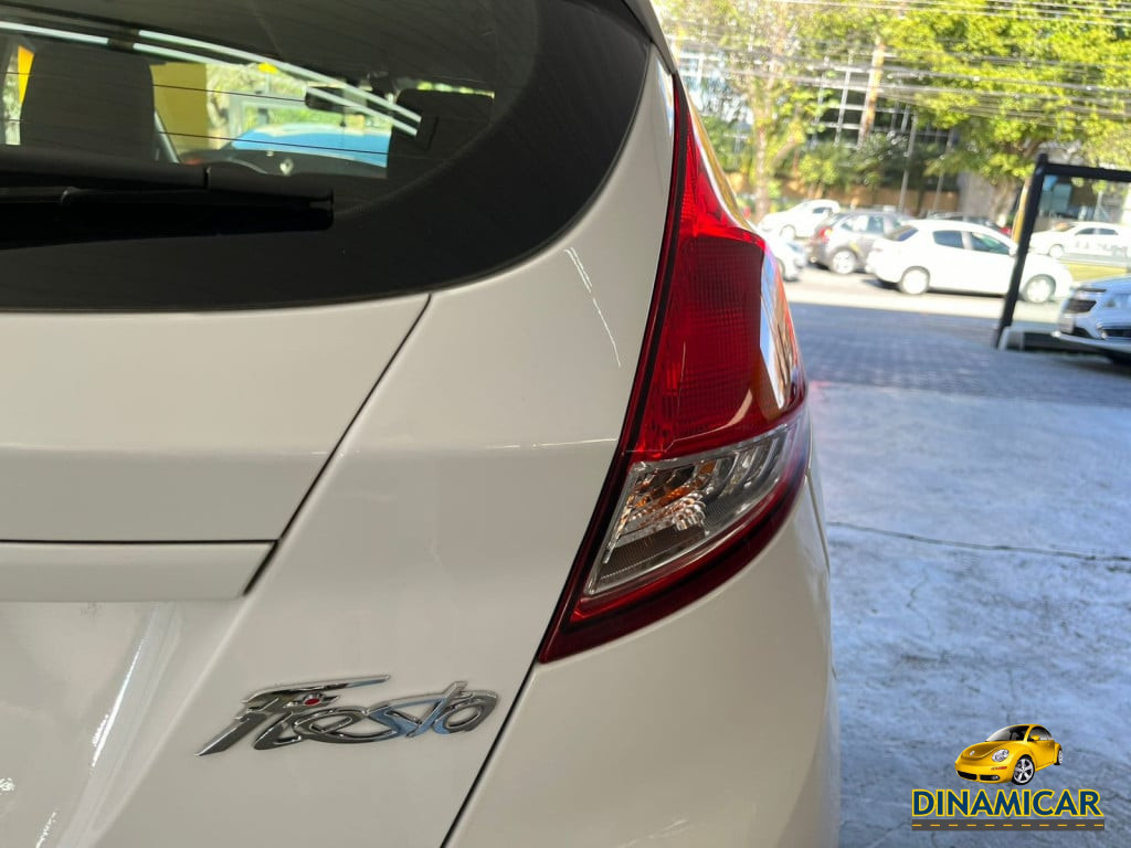 Imagem do veículo NEW FIESTA 1.6 SE HATCH FLEX MANUAL! APENAS 69.000 KM!