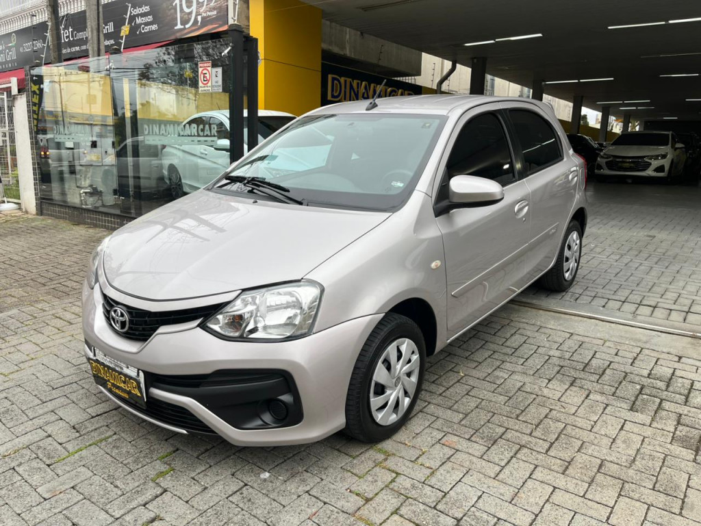 ETIOS 1.5 READY FLEX AUTOMÁTICO! 63.000 KM!