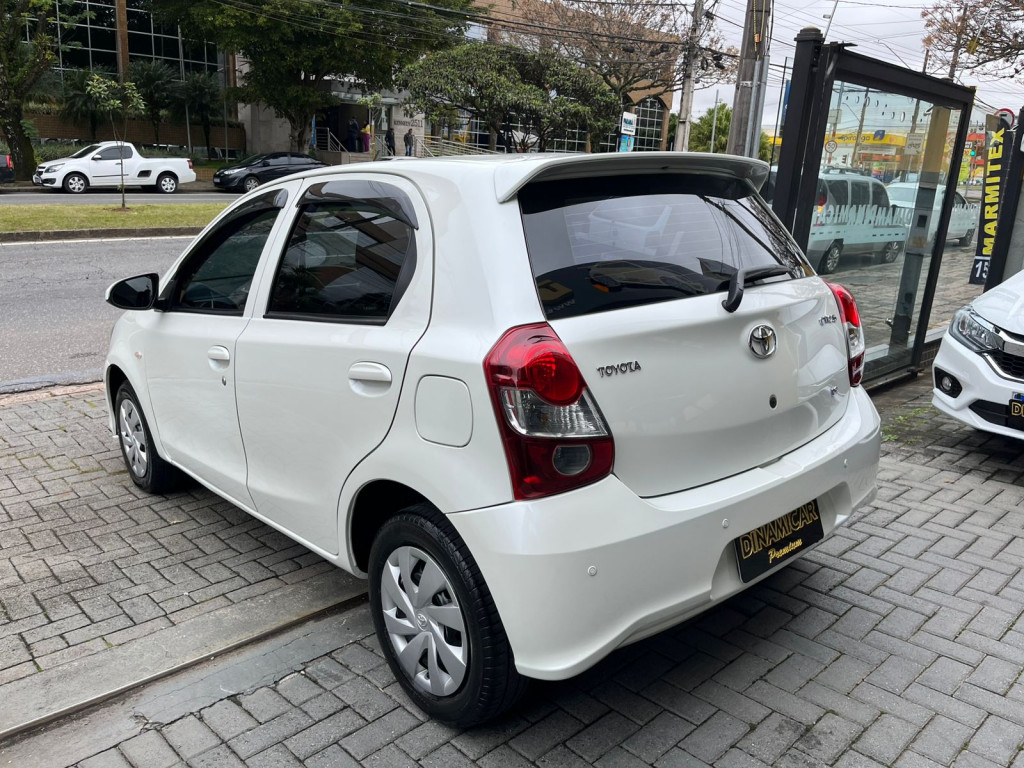 Imagem do veículo ETIOS 1.3 X 16V FLEX 4P AUTOMÁTICO! PERICIADO! NOVO!