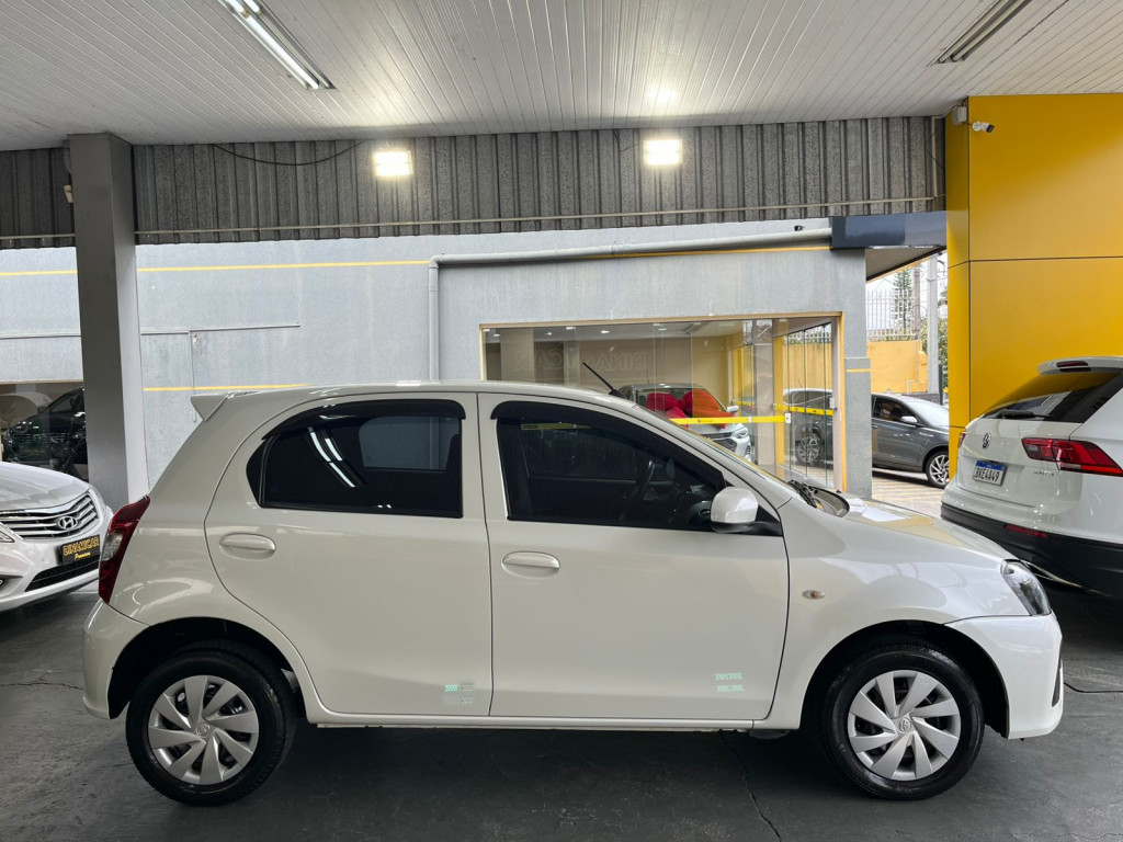 Imagem do veículo ETIOS 1.3 X 16V FLEX 4P AUTOMÁTICO! PERICIADO! NOVO!
