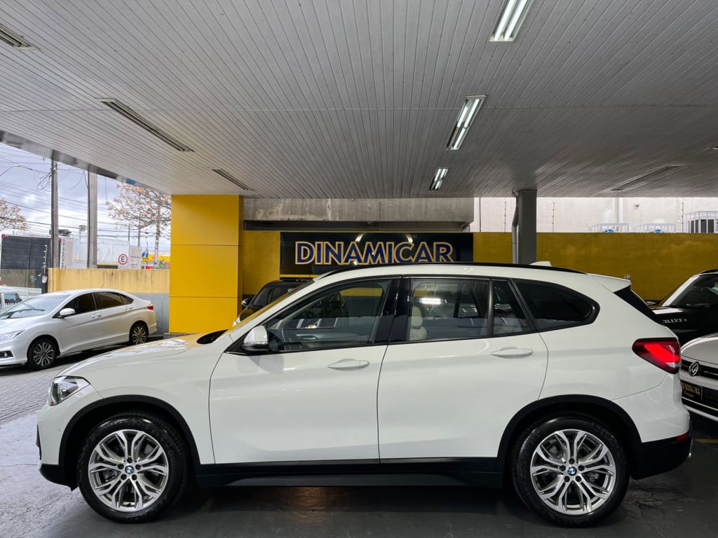 Imagem do veículo X1 2.0 TURBO ACTIVEFLEX SDRIVE20! 42.000 KM! REVISÕES SÓ NA BMW!