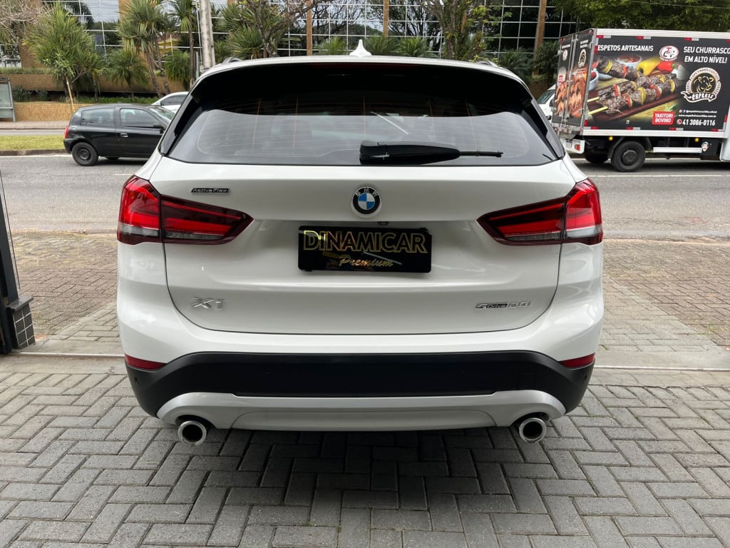 Imagem do veículo X1 2.0 TURBO ACTIVEFLEX SDRIVE20! 42.000 KM! REVISÕES SÓ NA BMW!