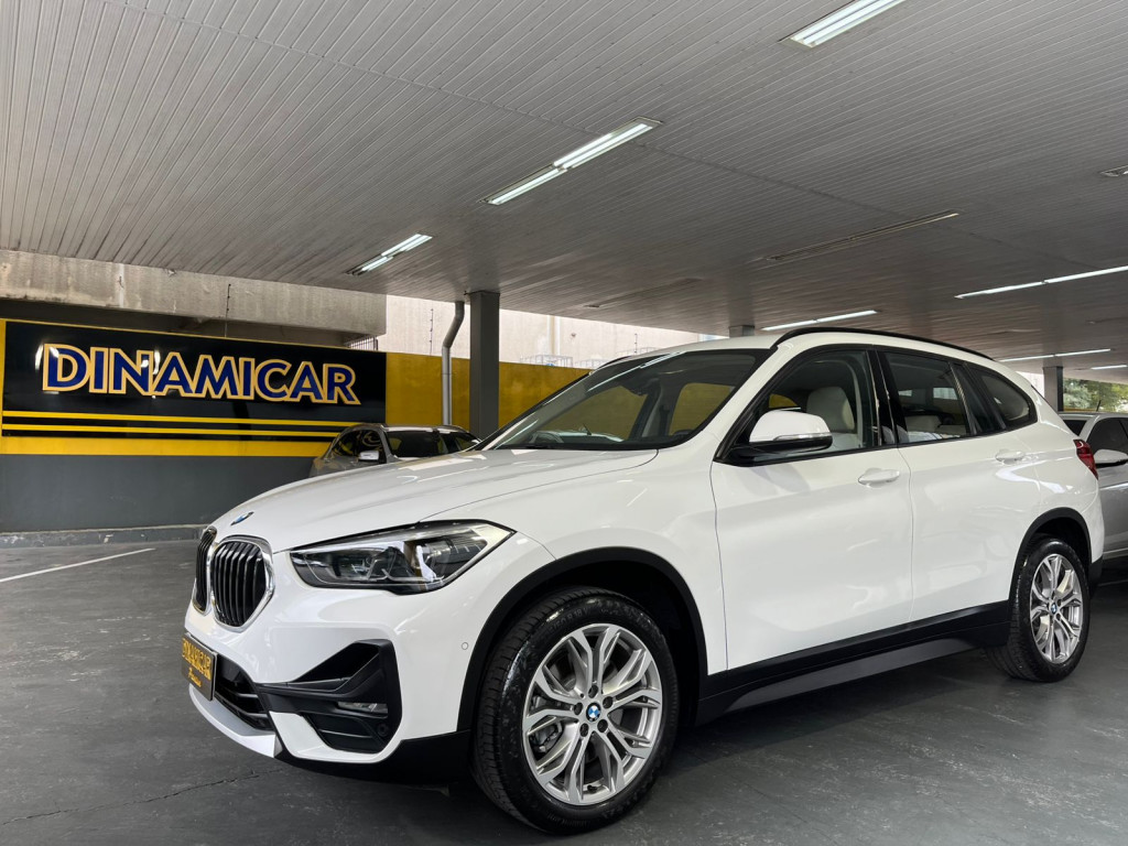 Imagem do veículo X1 2.0 TURBO ACTIVEFLEX SDRIVE20! 42.000 KM! REVISÕES SÓ NA BMW!